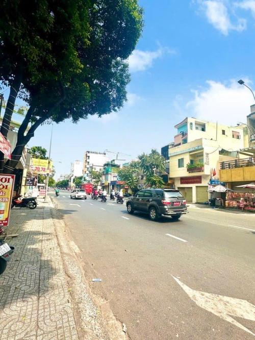 Nhà phố 2 tầng, 60m², giá chỉ 4.9 tỷ, tiện ích Q6 - Sở hữu ngay!